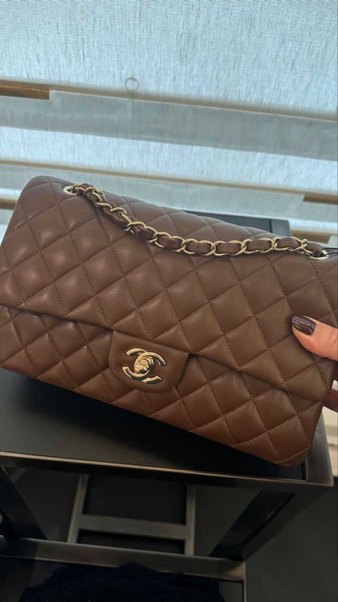 Review by Camila